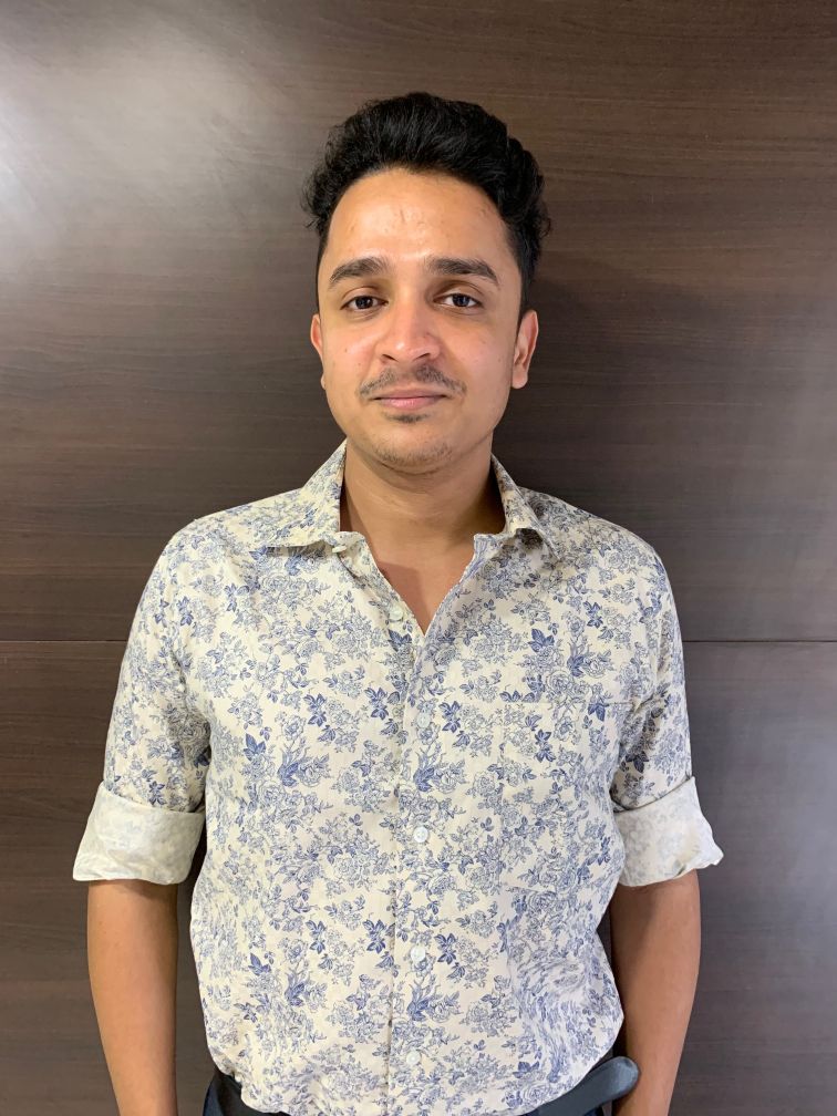 <strong>Nikhil Garg</strong>